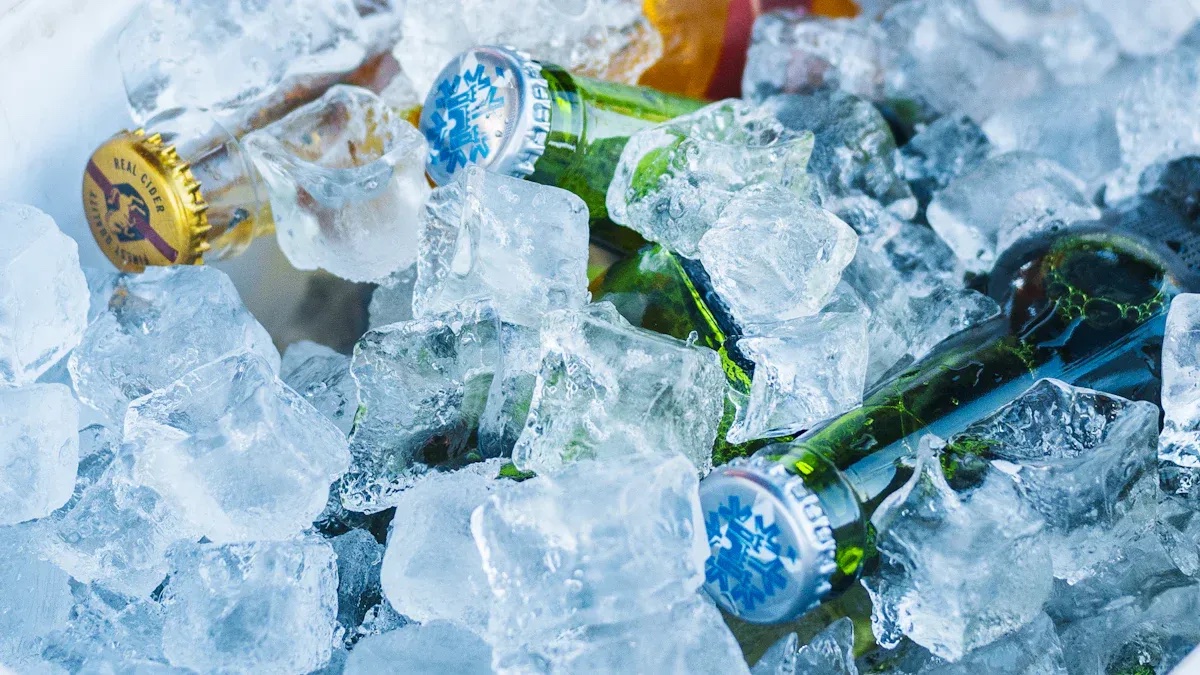 Kühlbox mit Eis